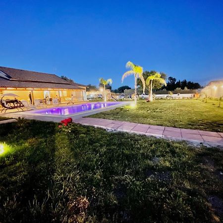 Villa Nunzia Con Piscina, Sauna E Idromassaggio. Floridia Buitenkant foto